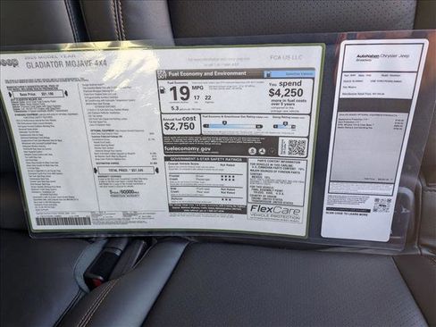 New 2025 Jeep Gladiator Mojave w/ Convenience Group image 16