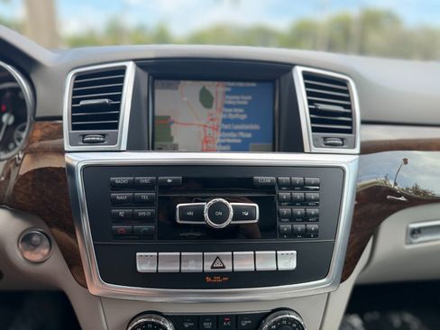 Used 2013 Mercedes-Benz ML 350 2WD image 21