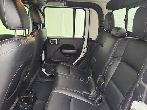 Used 2020 Jeep Gladiator Sport w/ Quick Order Package 24S image 21