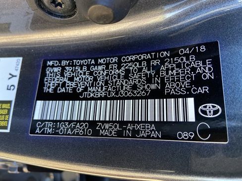 Used 2018 Toyota Prius Four image 32
