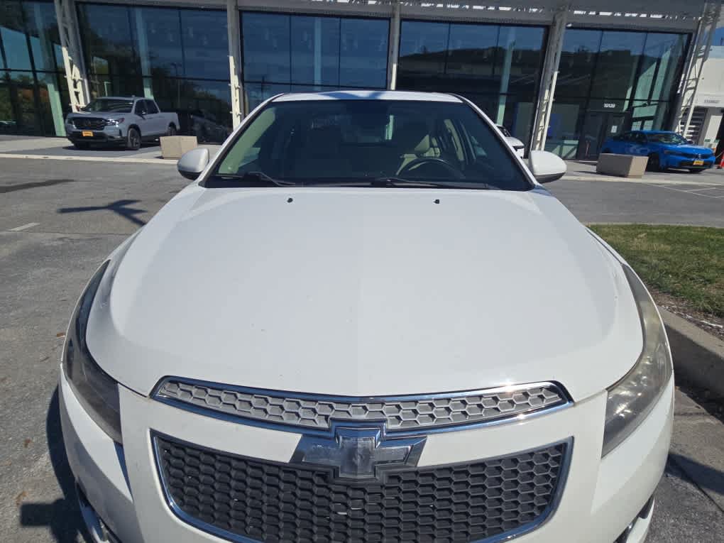 Used 2014 Chevrolet Cruze LT w/ Sun, Sound and Sport Package FWD image 7
