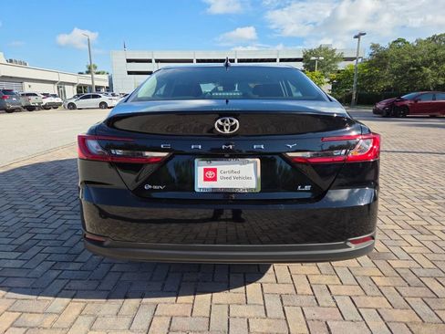 Used 2025 Toyota Camry LE w/ Convenience Package FWD image 10