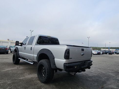 Used 2015 Ford F250 XLT w/ XLT Value Package image 3