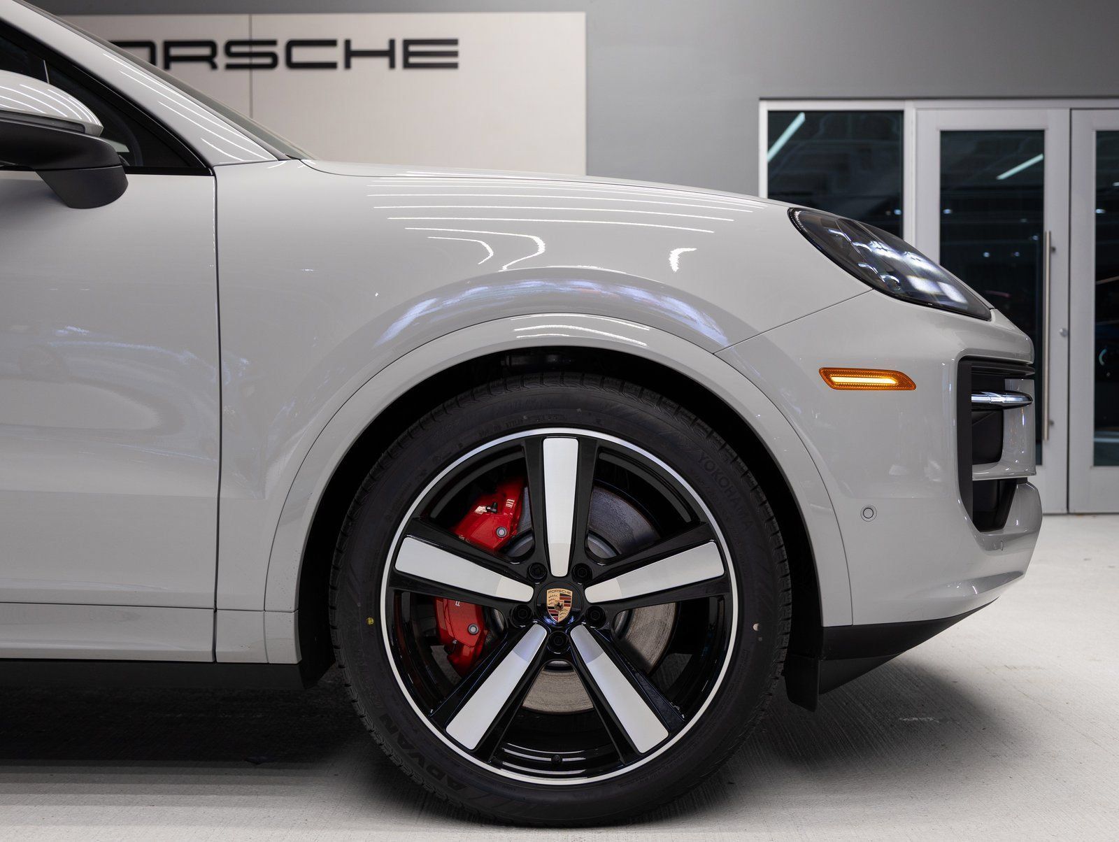 Certified 2026 Porsche Cayenne S AWD/4WD image 11