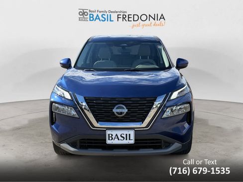 Used 2023 Nissan Rogue SV image 8