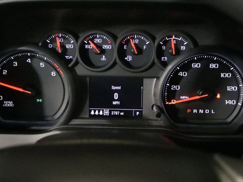 Used 2026 Chevrolet Silverado 2500 Custom w/ Custom Value Package image 42