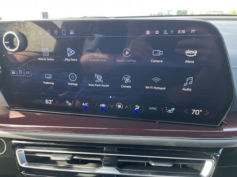 Used 2024 Chevrolet Traverse Z71 w/ Enhanced Driving Package image 27