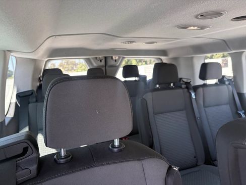 Used 2024 Ford Transit 350 XLT RWD image 17