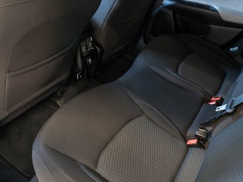 Used 2023 Jeep Compass Sport image 17