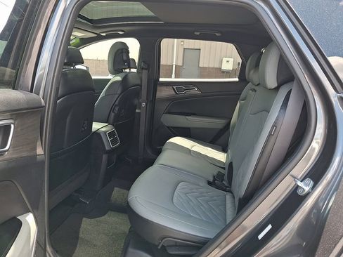Certified 2024 Kia Sportage X-Pro AWD/4WD image 12