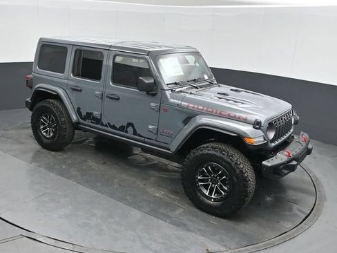 Used 2026 Jeep Wrangler Unlimited Rubicon AWD/4WD image 30