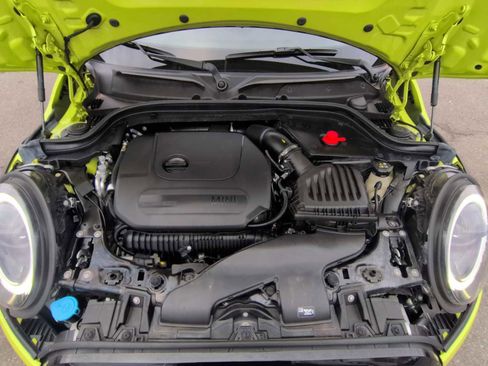 Certified 2024 MINI Cooper S image 16