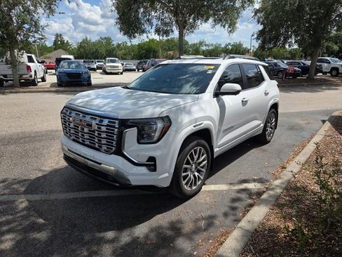 Used 2026 GMC Terrain Denali AWD/4WD image 3