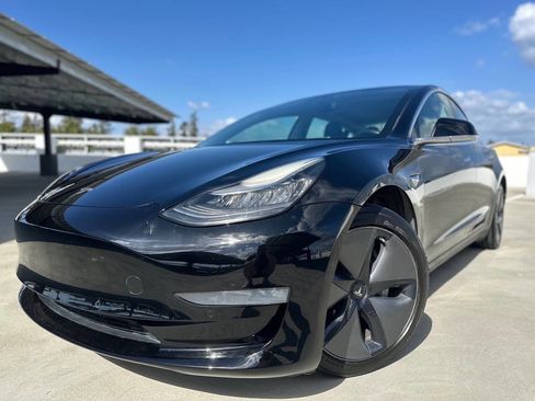 Used 2019 Tesla Model 3 Long Range AWD/4WD image 1