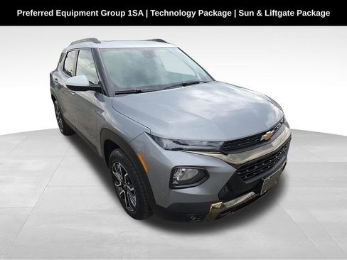 Used 2023 Chevrolet TrailBlazer ACTIV w/ Sun and Liftgate Package AWD/4WD image 1