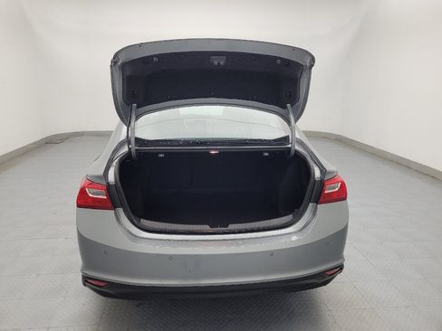 Used 2024 Chevrolet Malibu LT image 29