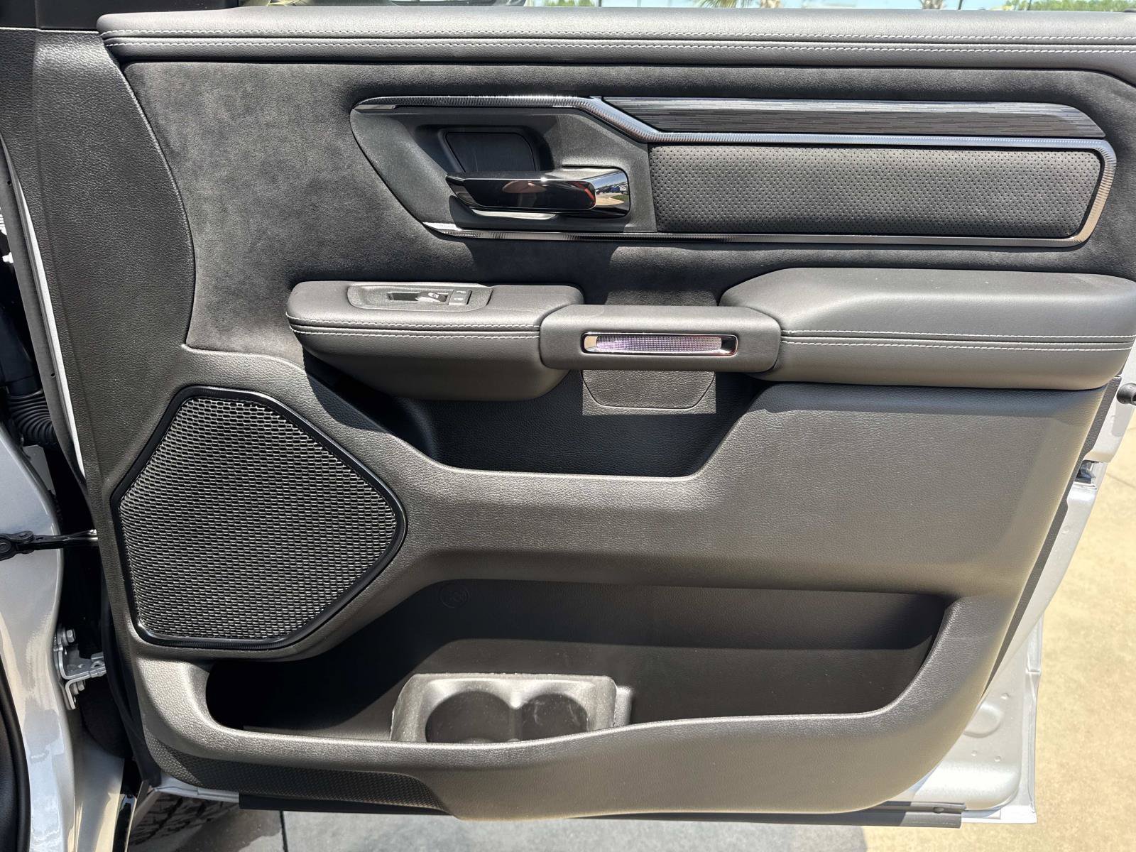 New 2026 RAM 1500 RHO AWD/4WD image 13