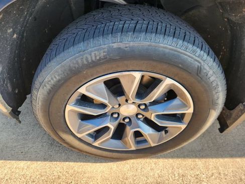 Used 2019 Chevrolet Silverado 1500 LT w/ Texas Edition RWD image 7