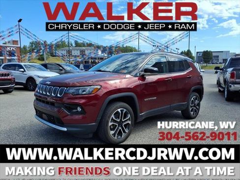 Certified 2022 Jeep Compass Limited image 1