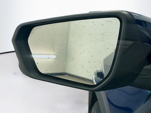 Used 2020 GMC Terrain SLE w/ Driver Convenience Package image 16