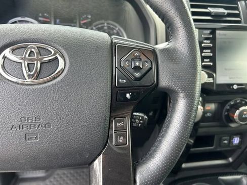 Used 2023 Toyota 4Runner TRD Off-Road Premium w/ Moonroof Package AWD/4WD image 22