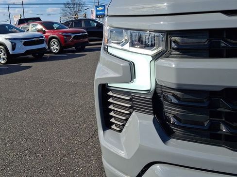 Certified 2024 Chevrolet Silverado 1500 RST image 9