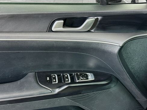 Used 2025 Kia K5 LXS image 15