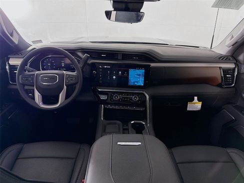 New 2026 GMC Sierra 3500 Denali w/ Denali Reserve Package AWD/4WD image 25