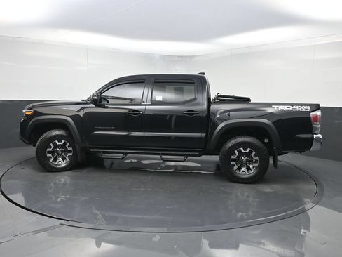 Used 2021 Toyota Tacoma TRD Off-Road AWD/4WD image 41