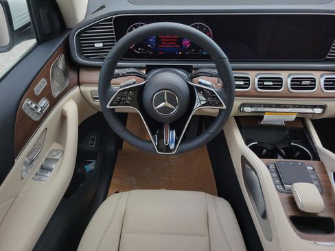 New 2026 Mercedes-Benz GLE 450 4MATIC image 12