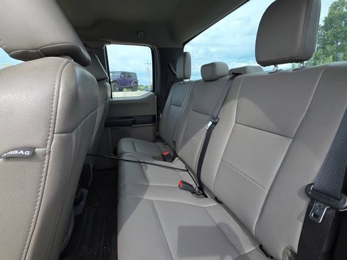 Used 2022 Ford F250 XL w/ Power Equipment Group AWD/4WD image 10