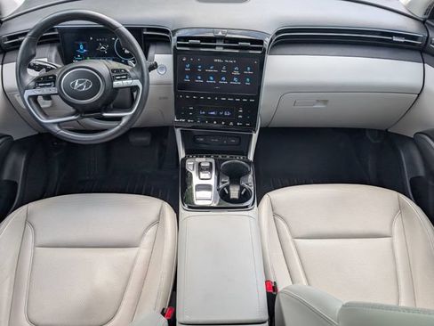 Used 2023 Hyundai Tucson Limited AWD/4WD image 25