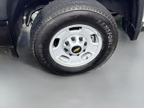 Used 2021 Chevrolet Silverado 2500 W/T RWD image 14