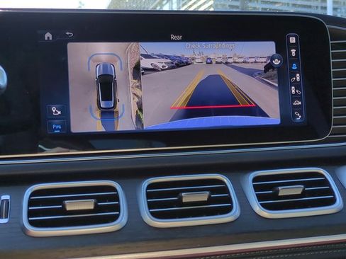 Used 2024 Mercedes-Benz GLE 450 4MATIC image 15