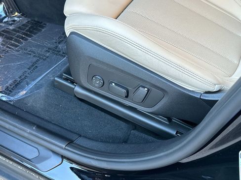 Used 2024 BMW X3 sDrive30i w/ Convenience Package image 20