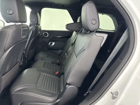 Used 2023 Land Rover Discovery S R-Dynamic AWD/4WD image 27