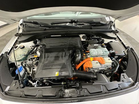 Used 2020 Hyundai Ioniq SEL image 33