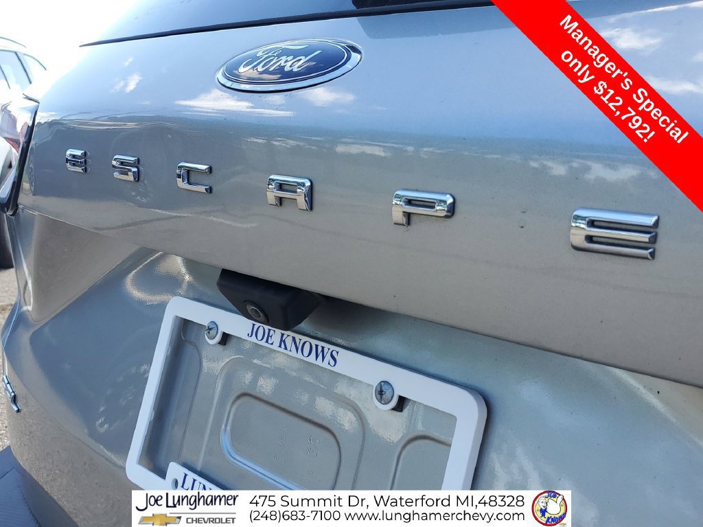 Used 2022 Ford Escape SEL FWD image 30
