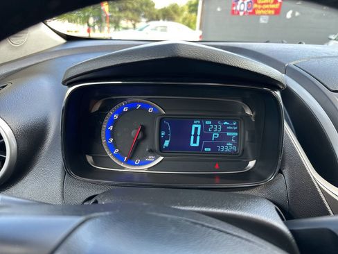 Used 2015 Chevrolet Trax LT w/ LT Sun and Sound Package AWD/4WD image 15