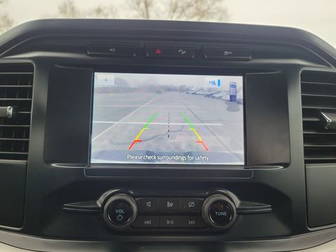 Used 2023 Ford F150 XL w/ Trailer Tow Package image 9