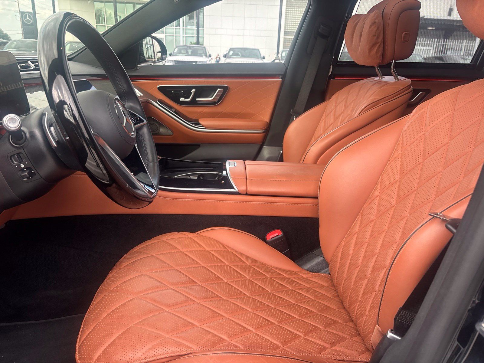 Used 2023 Mercedes-Benz S 580 4MATIC Sedan image 12