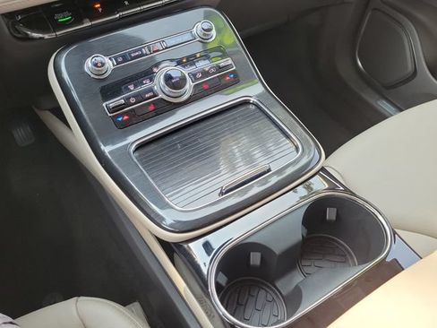 Used 2023 Lincoln Nautilus AWD w/ Premium Package image 22