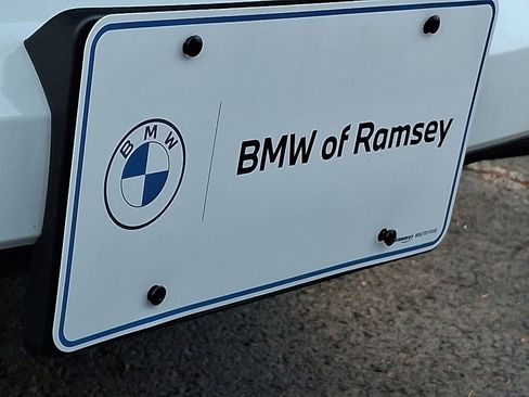 Used 2015 Audi A4 2.0T Premium Plus w/ Technology Package image 30