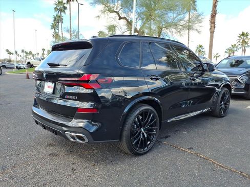 Used 2025 BMW X5 M60i image 5