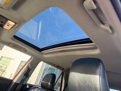 Used 2024 Toyota 4Runner Limited image 12