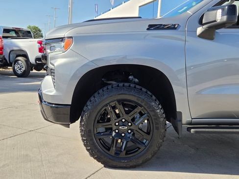 Certified 2024 Chevrolet Silverado 1500 LT Trail Boss w/ LT Trail Boss Premium Package AWD/4WD image 9