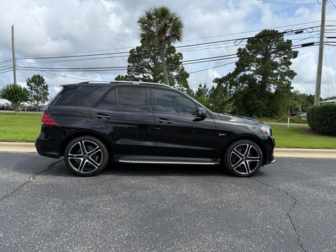Used 2018 Mercedes-Benz GLE 43 AMG 4MATIC image 5