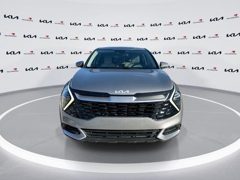 Certified 2024 Kia Sportage EX FWD image 3