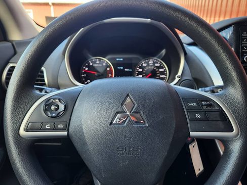 Used 2018 Mitsubishi Eclipse Cross ES image 22