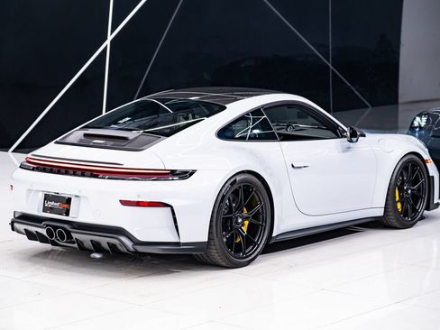 Used 2026 Porsche 911 GT3 RWD image 29